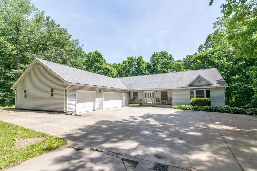 10090 King Hill Court, Dexter, MI 48130 - #2