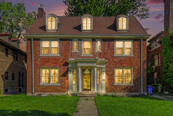 1168 W Boston Boulevard, Detroit, MI 48202