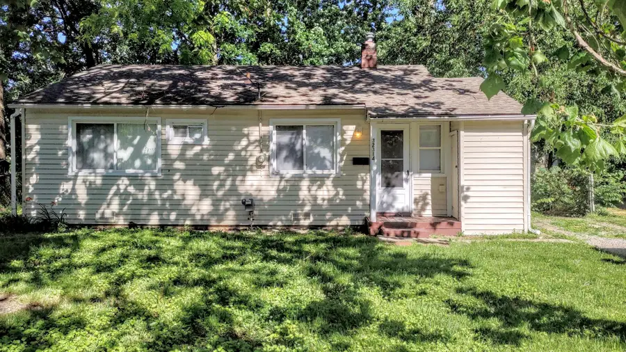 32314 Ogemaw Street, Westland, MI 48186 - #2