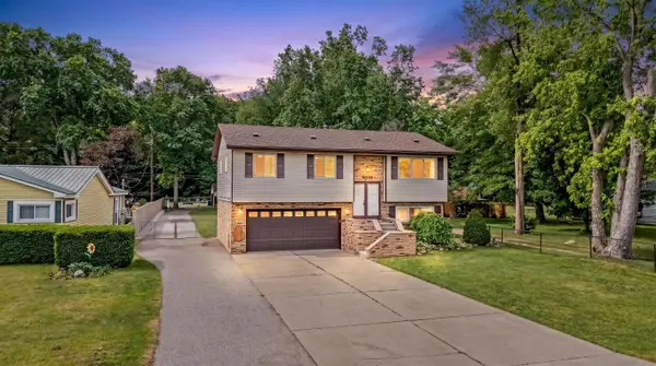 39001 Wade Road, Romulus, MI 48174