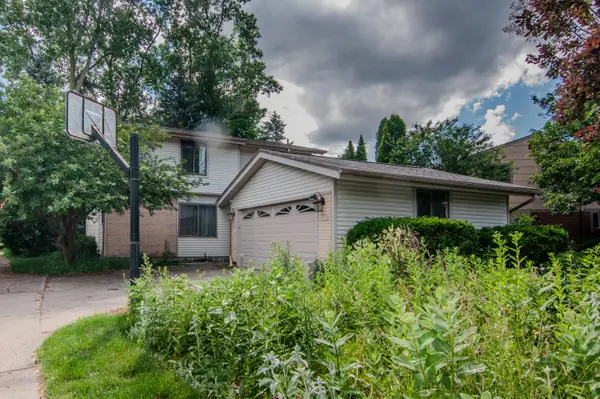1325 Chartwell Carriage Way S, EastLansing, MI 48823
