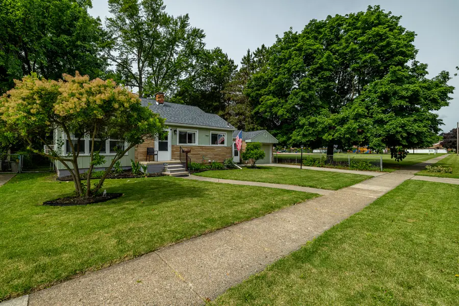 2225 Mclain Avenue, Lincoln Park, MI No - #2