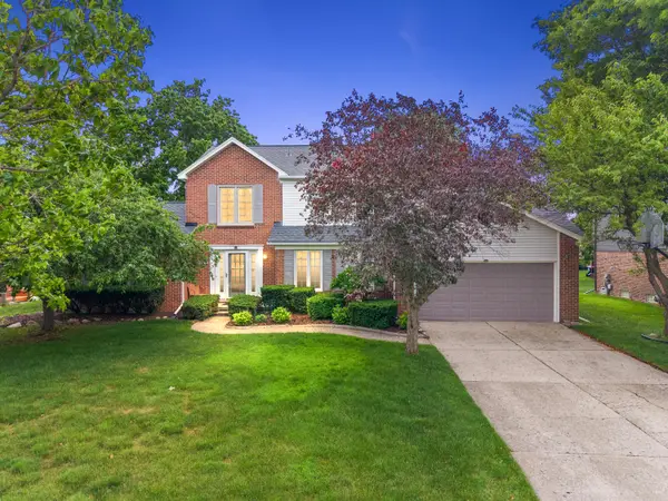 24762 White Plains Drive, Novi, MI 48374