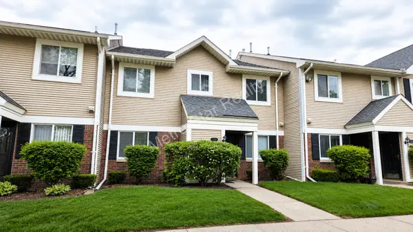 31548 Orchard Creek, FarmingtonHills, MI 48334