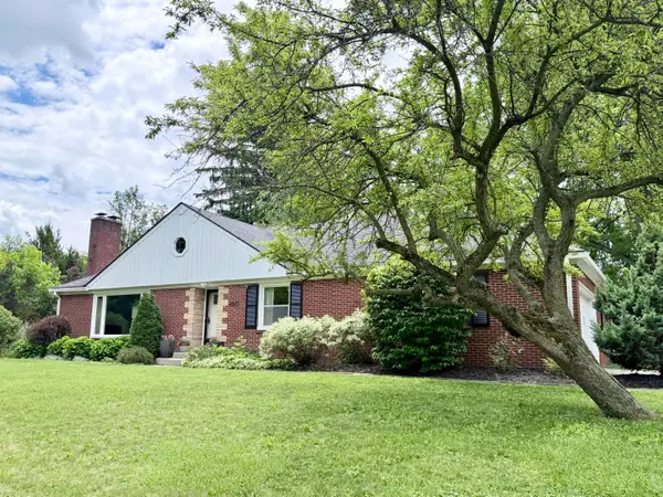 2000 E Stadium Boulevard, AnnArbor, MI 48104
