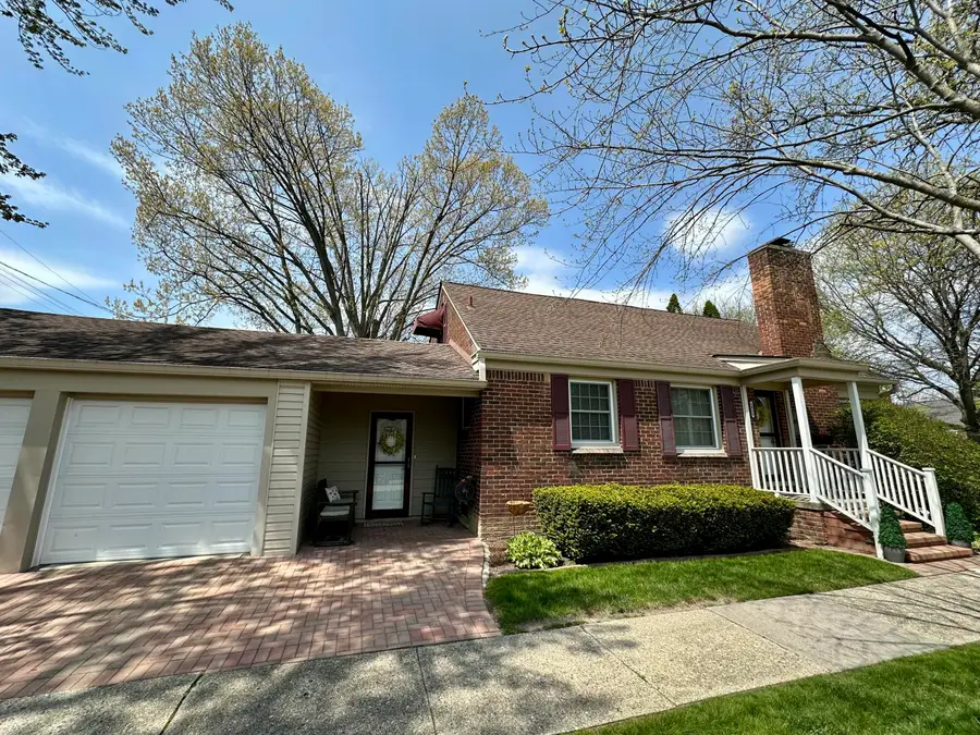 1953 Oxford Road, Grosse Pointe Woods, MI 48236 - #3