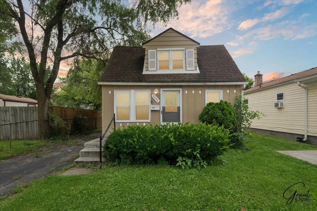 8440 Orchard Avenue, Warren, MI 48089 - #1