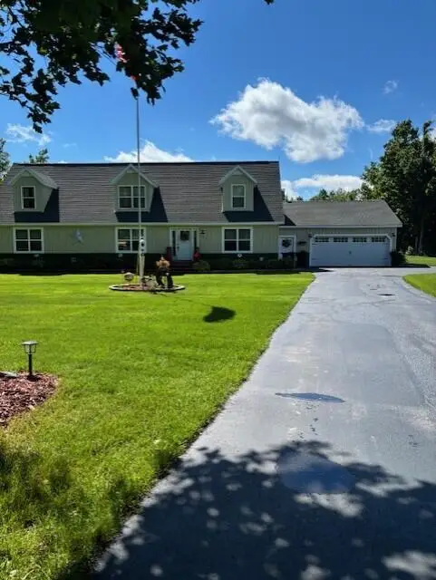 1976 Estelle Road, Gaylord, MI 49735