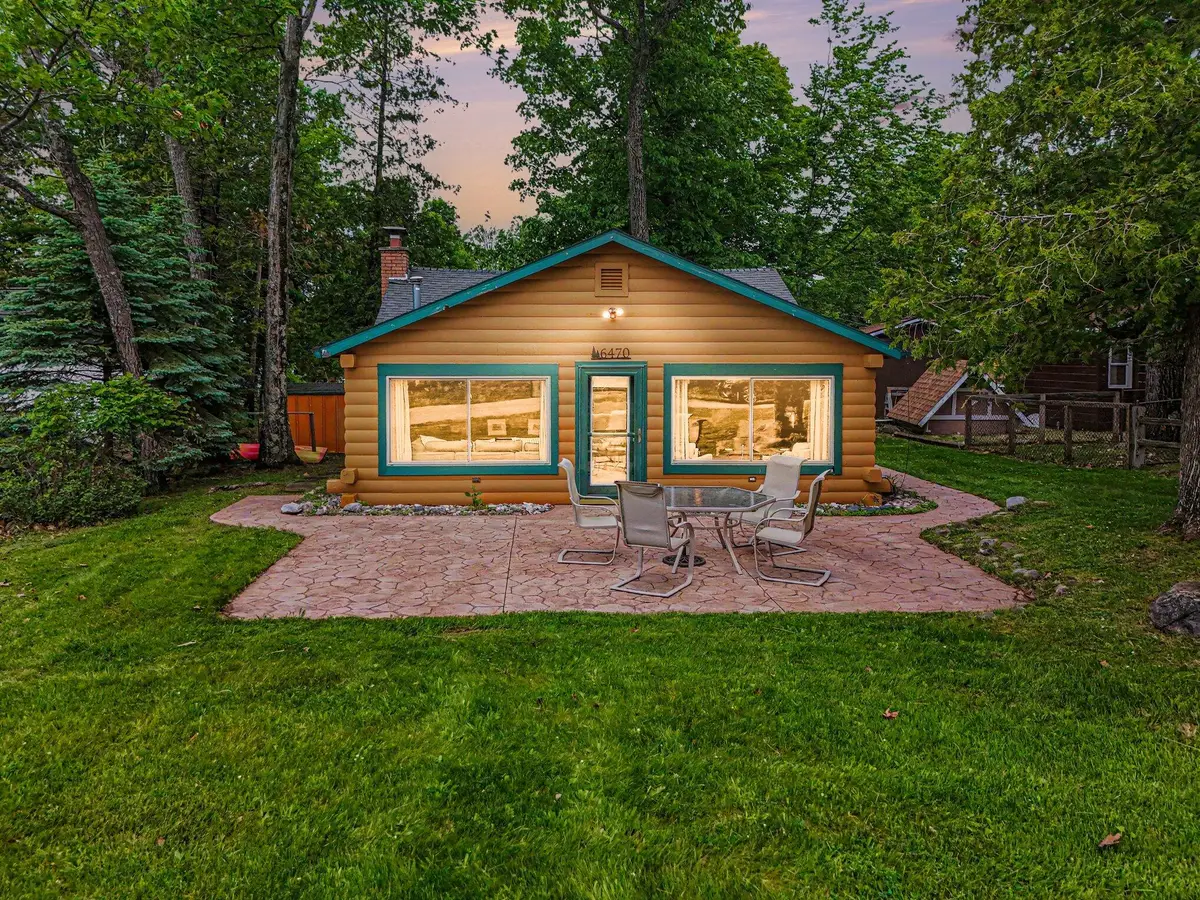 6470 Margaret Lane, Indian River, MI 49749 - #1