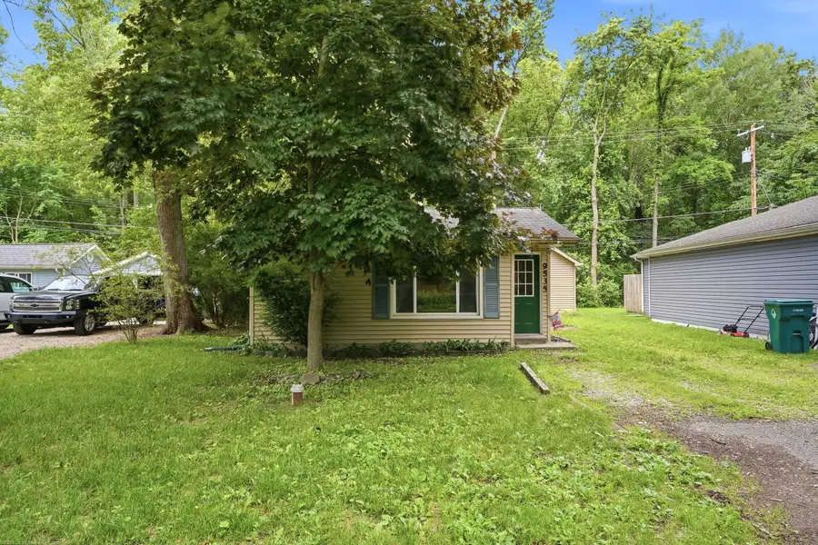 9535 Listeria Street, Commerce Township, MI 48382 - #2