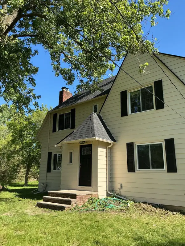 6277 Corunna Road, Flint, MI 48532