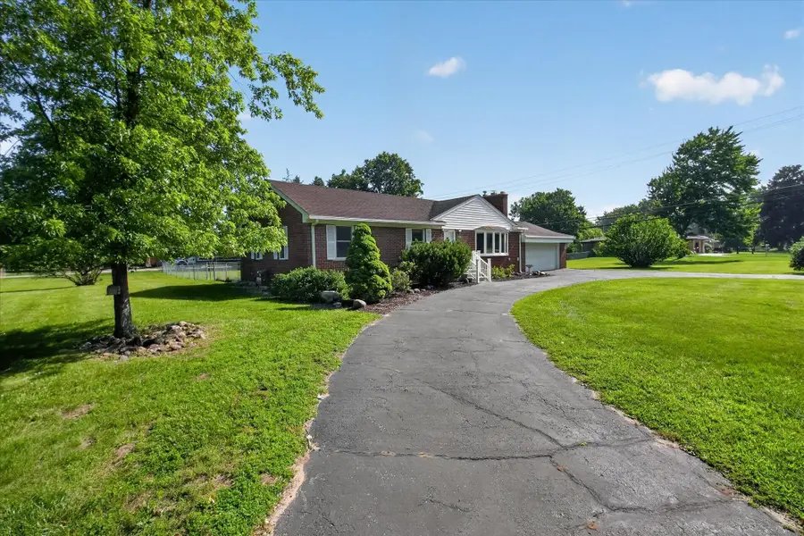 31350 Wentworth Street, Livonia, MI 48154 - #3