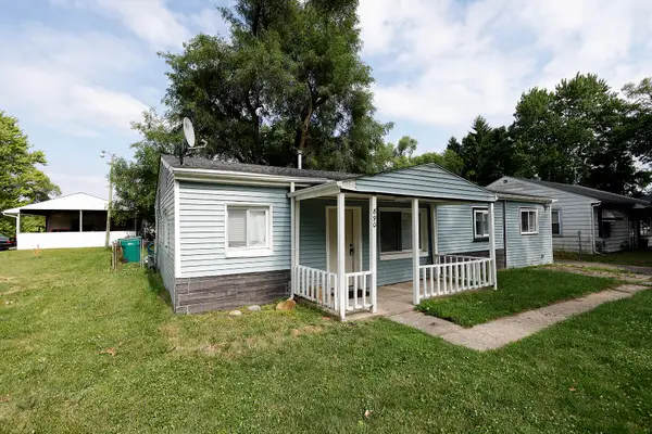 890 Dons Drive, Ypsilanti, MI 48198