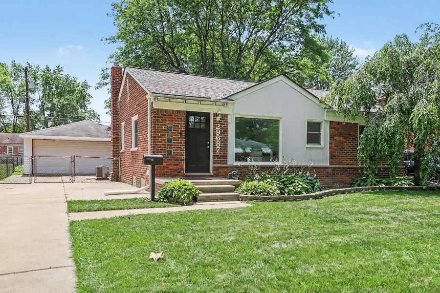 29687 Westfield Street, Livonia, MI 48150 - #3