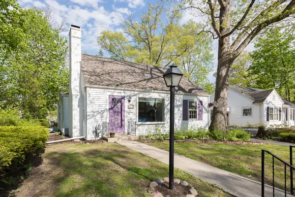 1211 Birk Avenue, AnnArbor, MI 48103