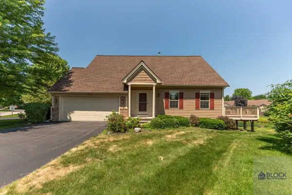 4164 Boulder Pond Drive, AnnArbor, MI 48108