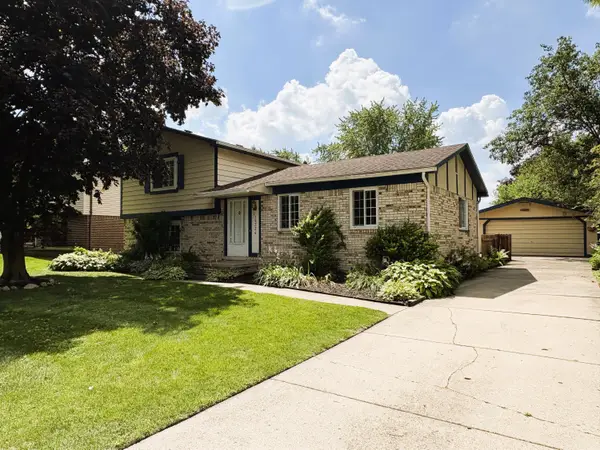 19324 Todd Drive, ClintonTownship, MI 48038