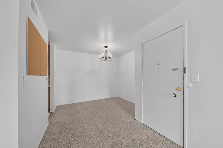 2106 Pauline Boulevard Unit: 202, Ann Arbor, MI 48103 - #3