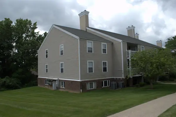 101 Fieldcrest Street Unit: 302, AnnArbor, MI 48103