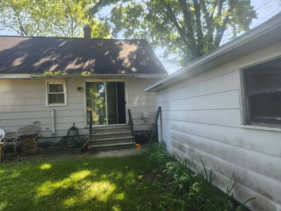127 Gratton Street, Bad Axe, MI 48413 - #2