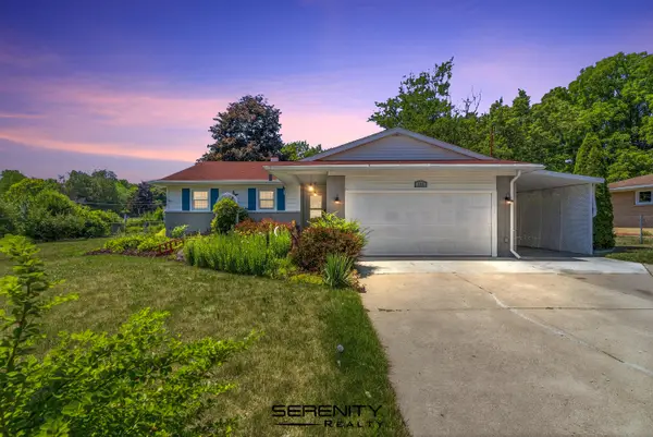 232 Brookside Drive, Flushing, MI 48433