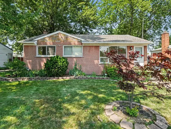 32740 Grandview Avenue, Westland, MI 48186