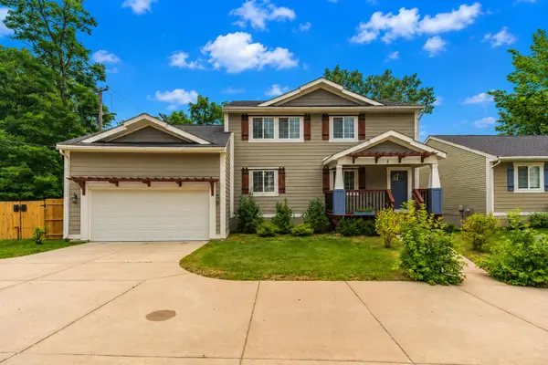 2 Maple Village Court, AnnArbor, MI 48103