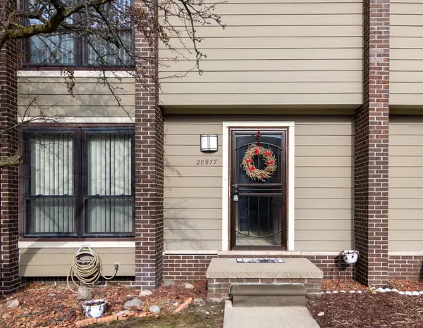 20977 Sherman Avenue, Southfield, MI 48033