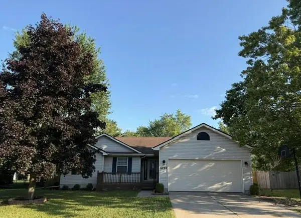 6098 Hedgerow Circle, GrandBlanc, MI 48439