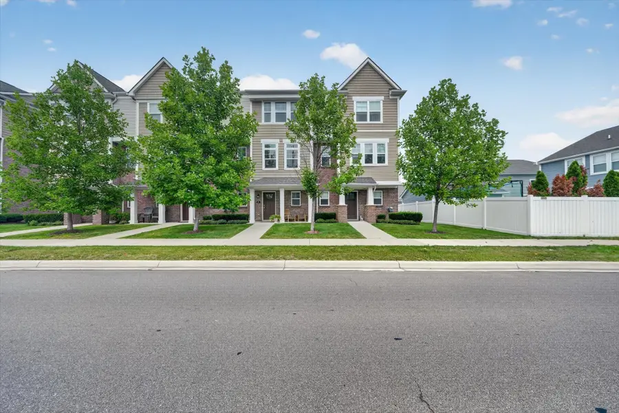 2500 Normandy Road Unit: 67, Royal Oak, MI 48073 - #2
