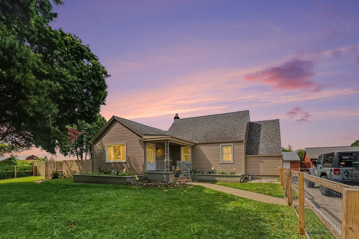 4153 S Otter Creek Road, La Salle, MI 48145 - #1