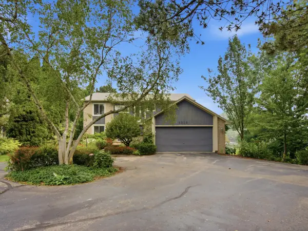 3926 Lakes Edge Drive, Unknown, MI 48382