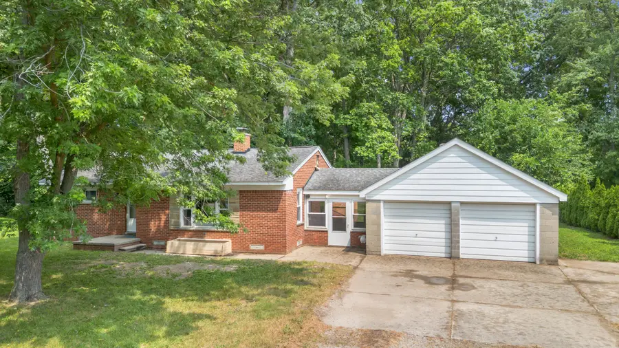 3894 Jennings Drive, Troy, MI 48083 - #3