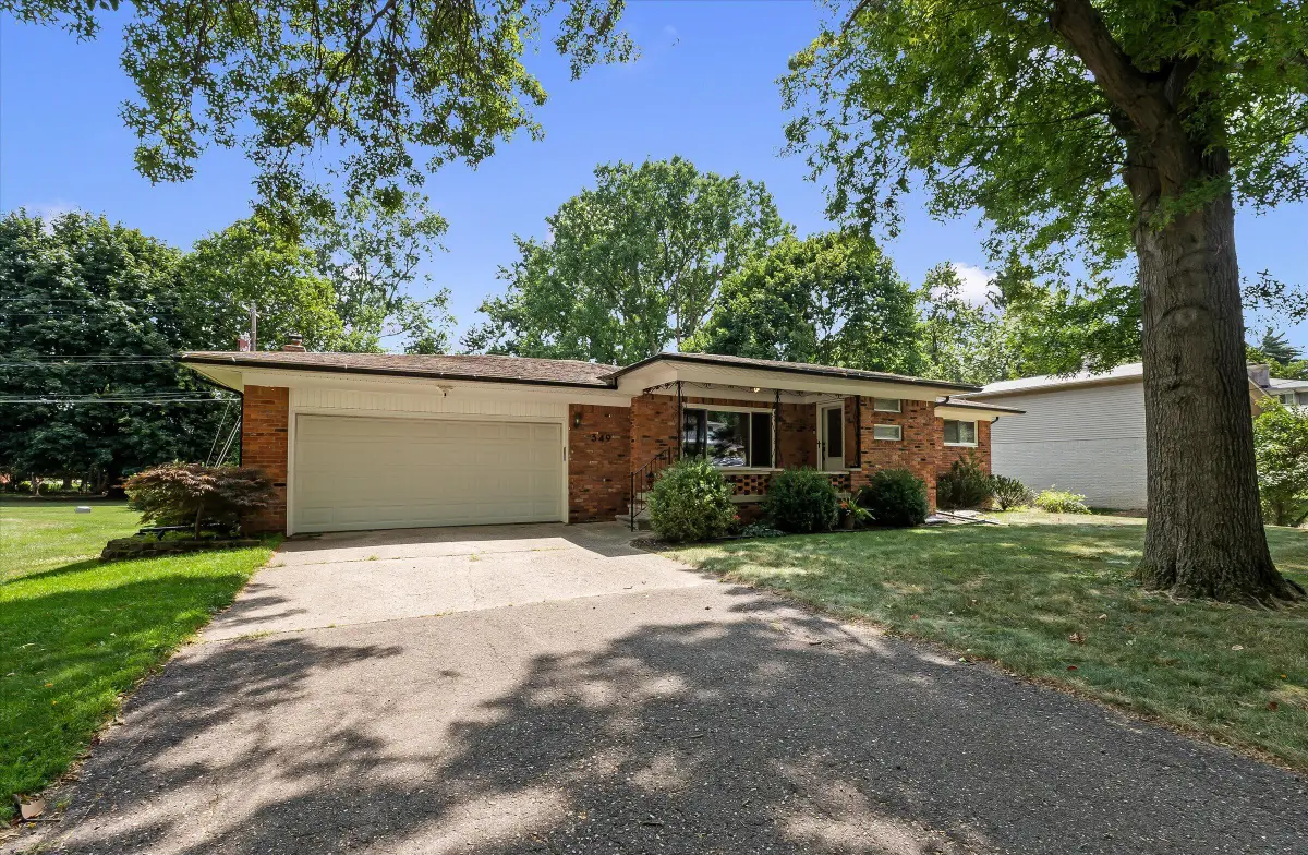 349 Nesbit Lane, Rochester Hills, MI 48309 - #1