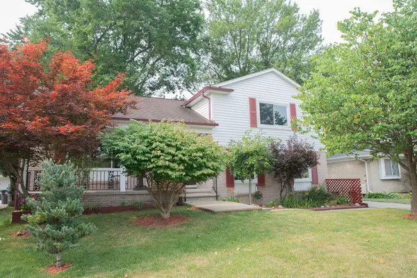 26177 Kinyon Street, Taylor, MI No