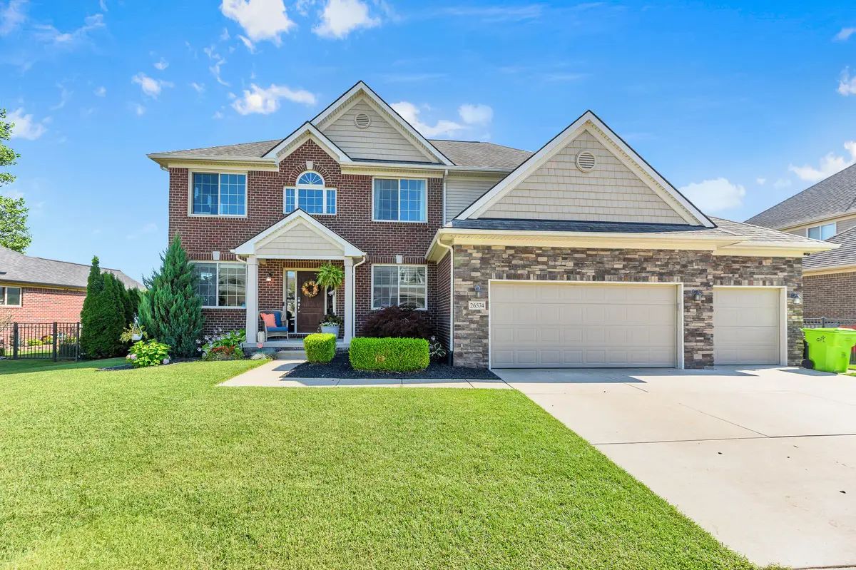 26574 Bronx Drive, Chesterfield, MI 48051 - #1