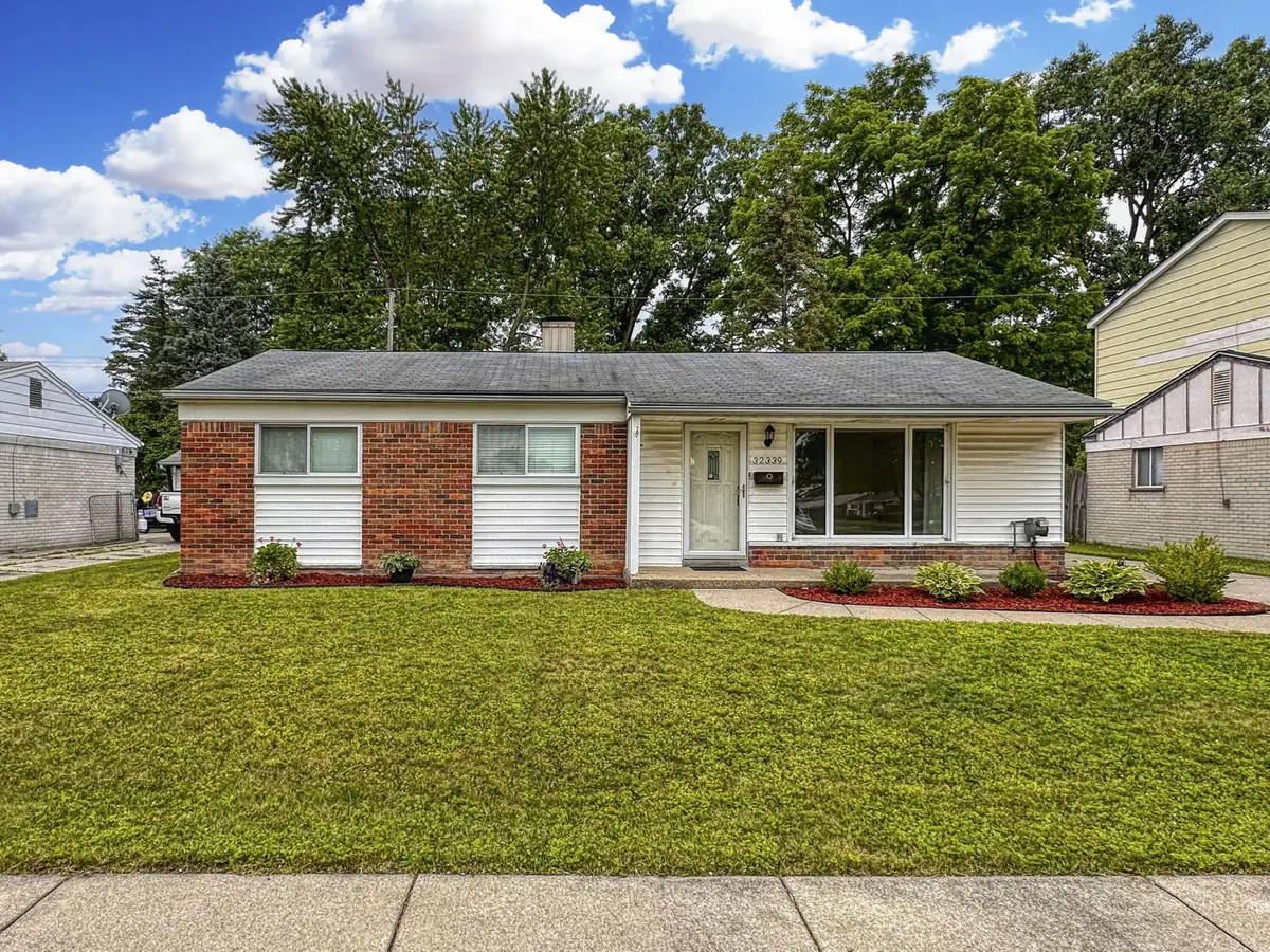 32339 Chalfonte Drive, Warren, MI 48092 - #1