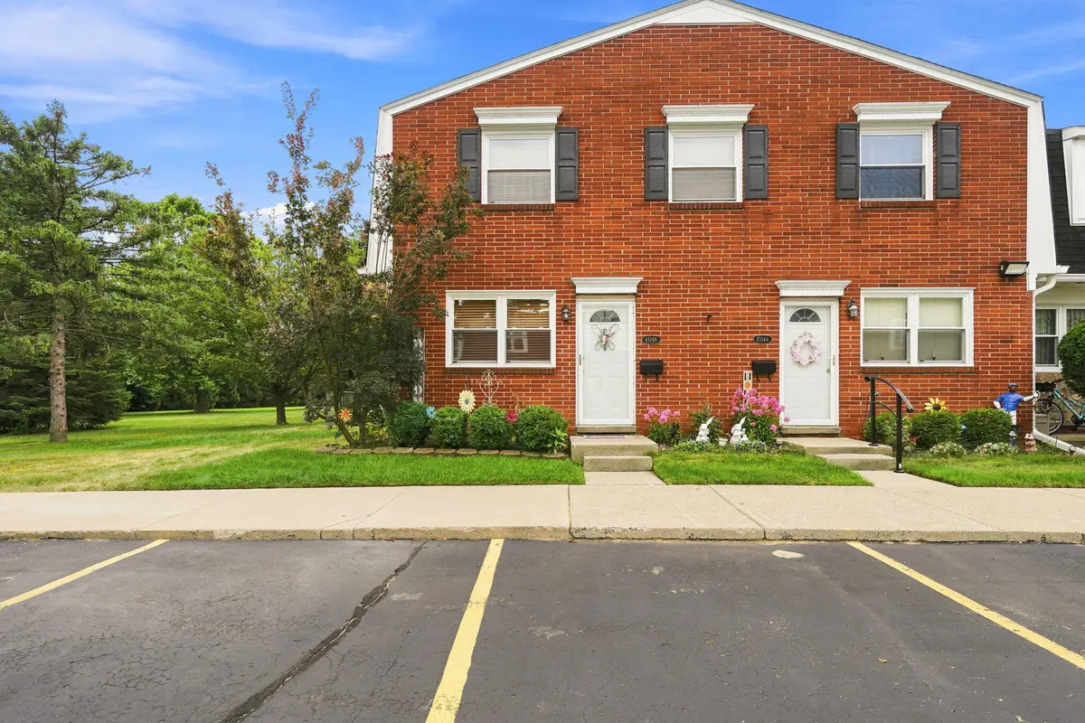 45168 Kensington Street, Utica, MI 48317 - #1