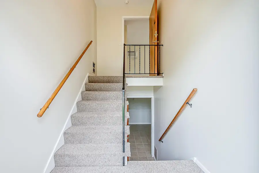1670 Tudor Drive, Ann Arbor, MI 48103 - #3