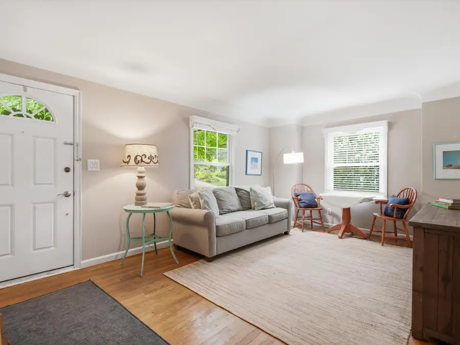 2104 Arborview Boulevard, Ann Arbor, MI 48103 - #2
