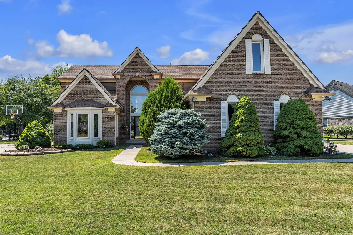46776 Mornington Road, Canton, MI 48188 - #1