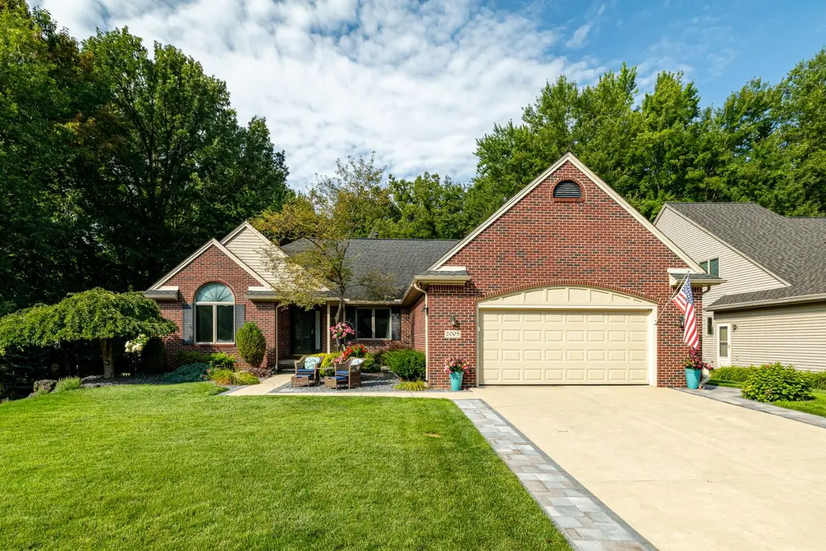 2005 Chestnut Crescent, Saline, MI 48176 - #1