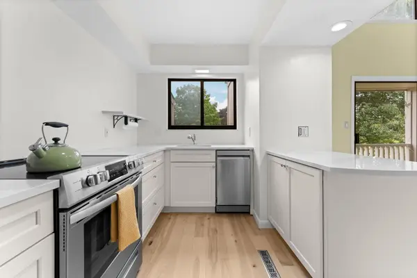 304 Fairway Cove, Tecumseh, MI 49286