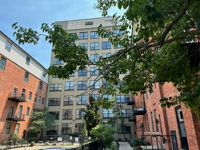 6533 E Jefferson Avenue Avenue Building: 502 Unit: Unit 502, Detroit, MI 48207 - #1