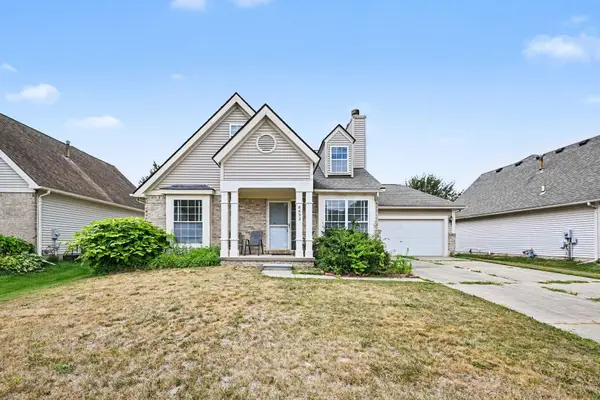 8433 Barrington Drive, Ypsilanti, MI 48198