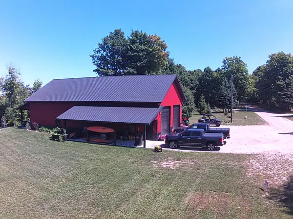 21640 E Ridge Road, GrandMarais, MI 49839