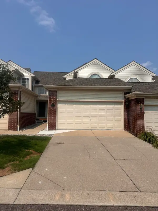 2514 Boulder Lane, AuburnHills, MI 48326