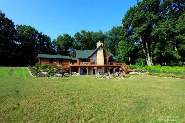 1224 W David Kempf Court, Saline, MI 48176