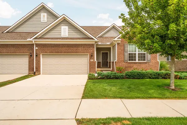 568 Ivyland Street, AnnArbor, MI 48108