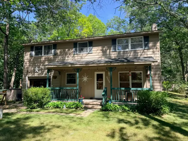 6608 Sylva Beach Road, Caseville, MI 48725